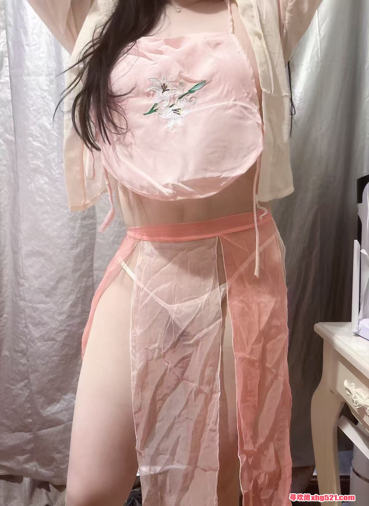 105818adsgoh2644zc1c1r.jpg