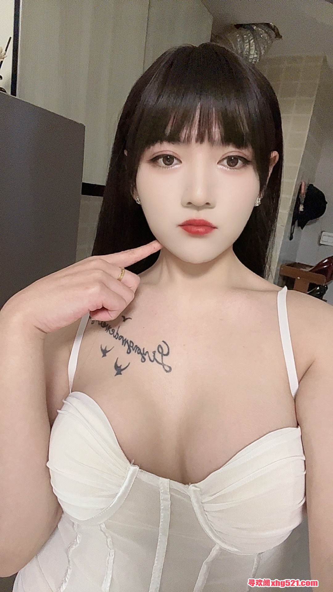 232658l2f06t2sj1401jsg.jpg
