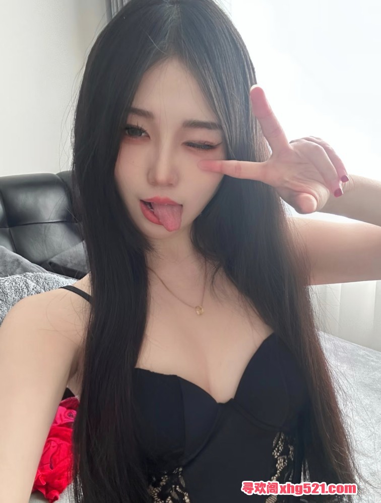 215307vj3rhevc0nccnvc9.jpg