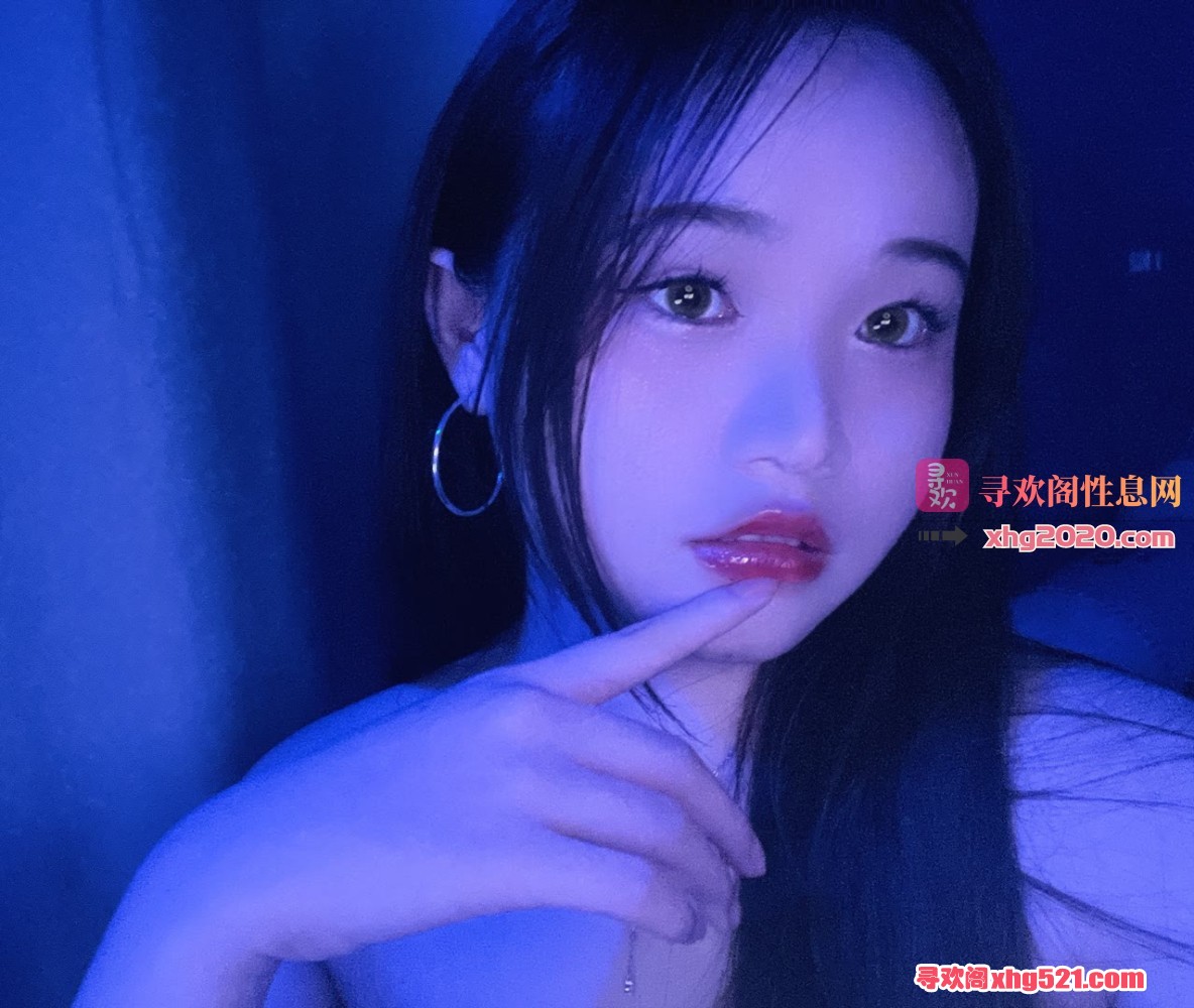 151529g6uiuuddqizb040p.jpg