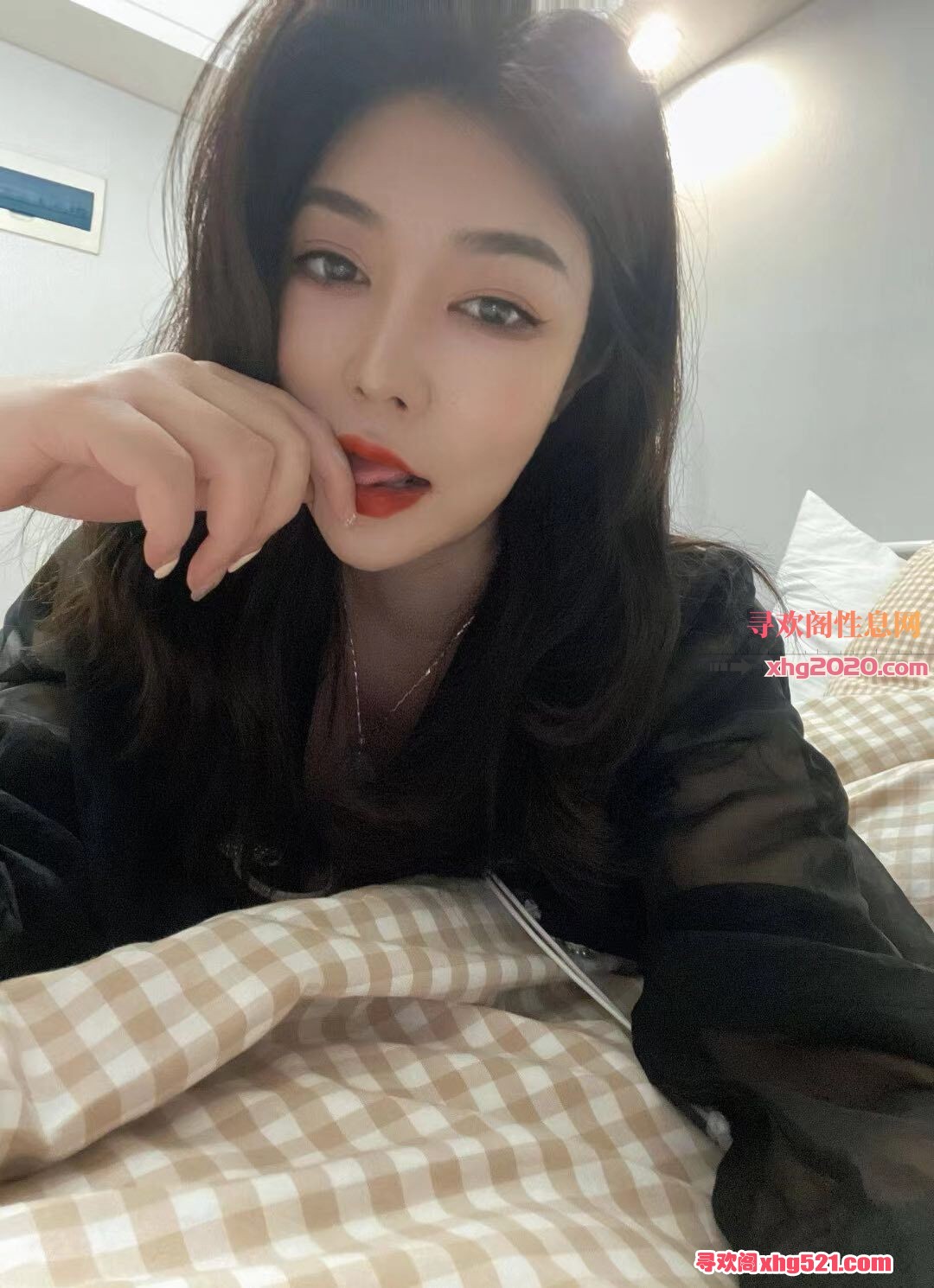 181137w7nqfgfgqeizs97e.jpg