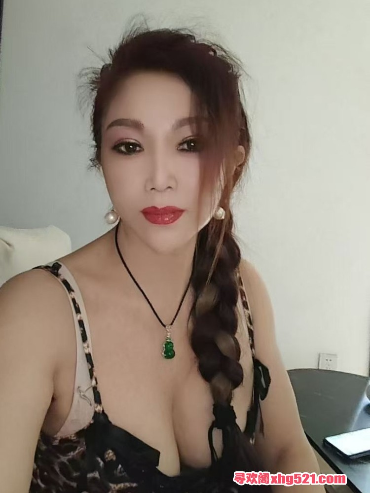 154855u7m5ye59m8db7oum.jpg