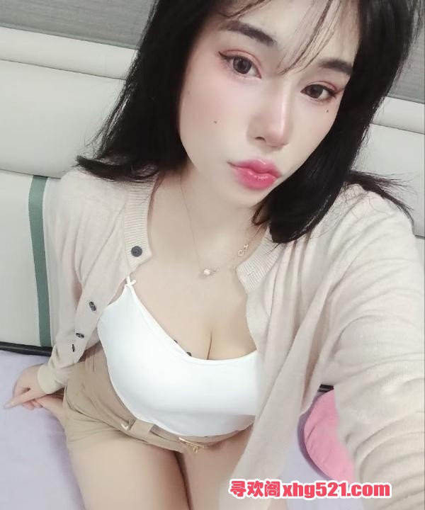 e04f6f6d-4d37-4e99-bce2-c50b40eec01f.jpg