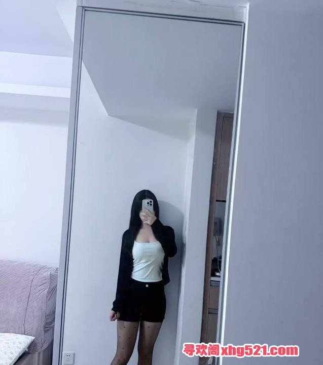 e2f01d8c-12fa-417b-8ccf-b798cc46c946.jpg