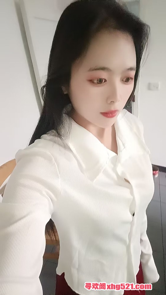 205043g3bssv03tb336j16.jpg