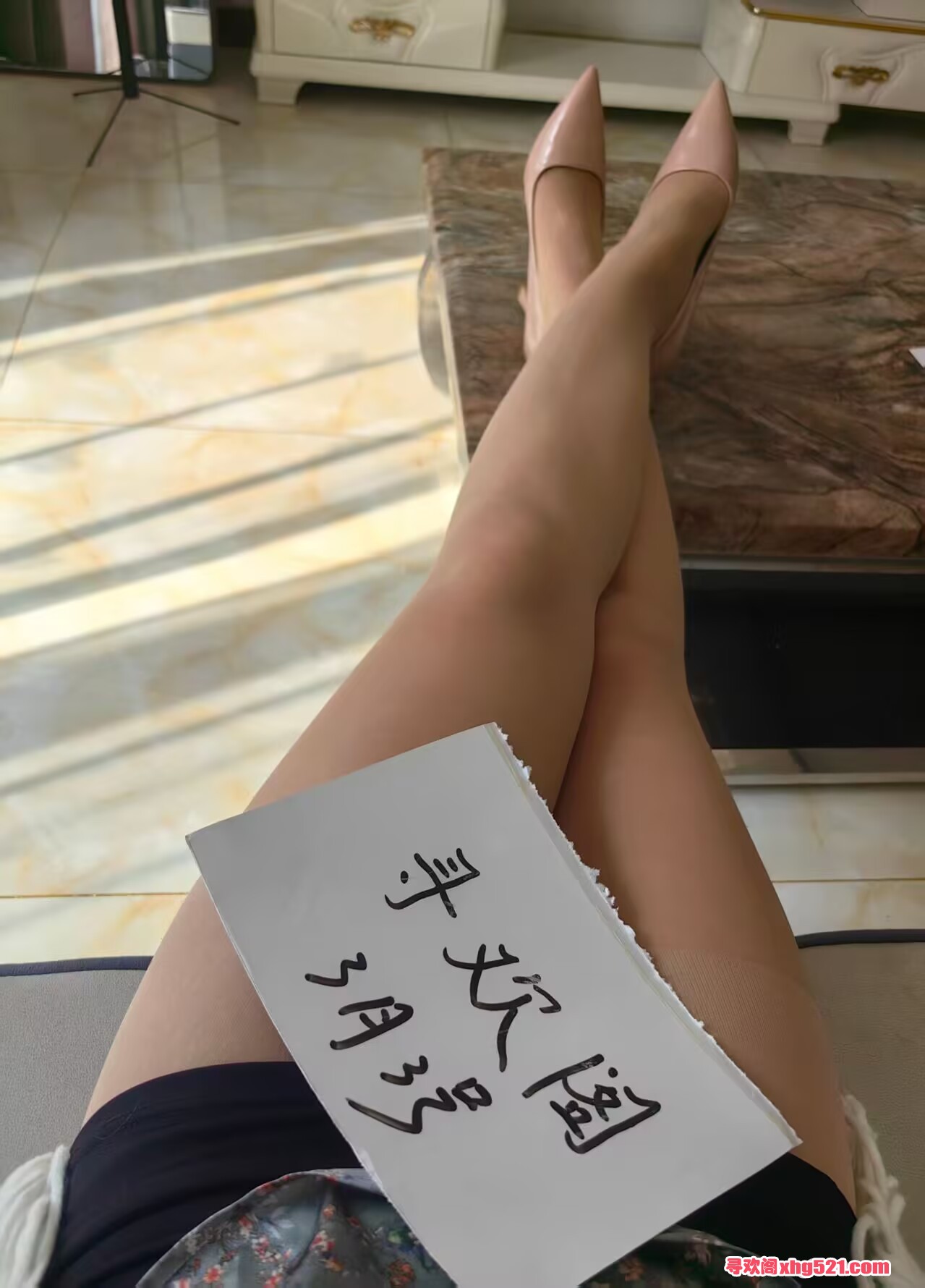001139kj15802su3kt5u1u.jpg