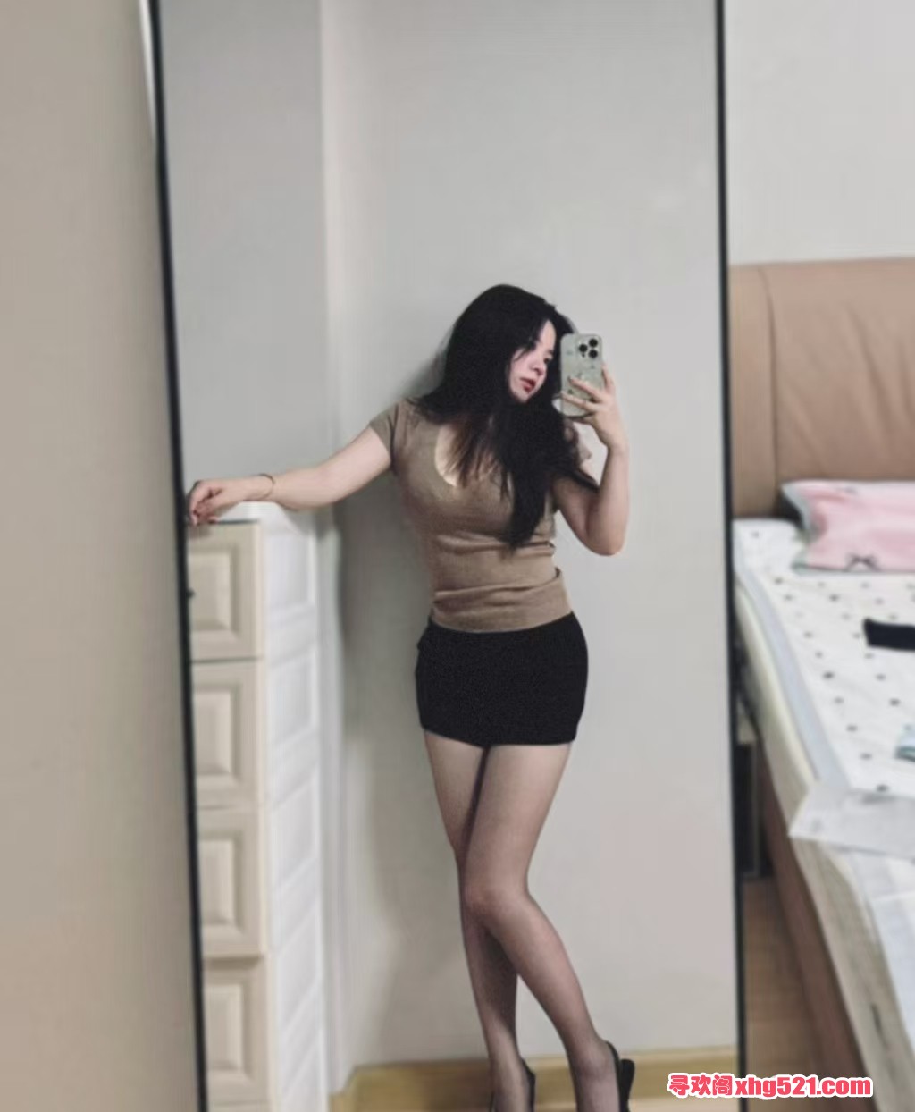 210844bcin5piqagqu5c6a.jpg