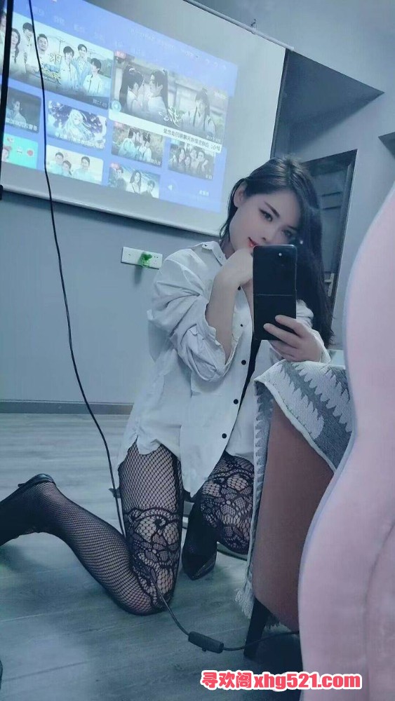 153348ydsqjsbjnudbis7c.jpg
