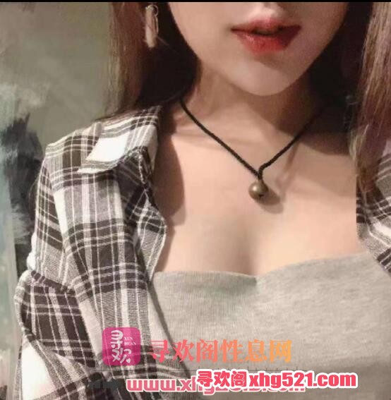 060543yk1qs00cbh3b1r3e.jpg