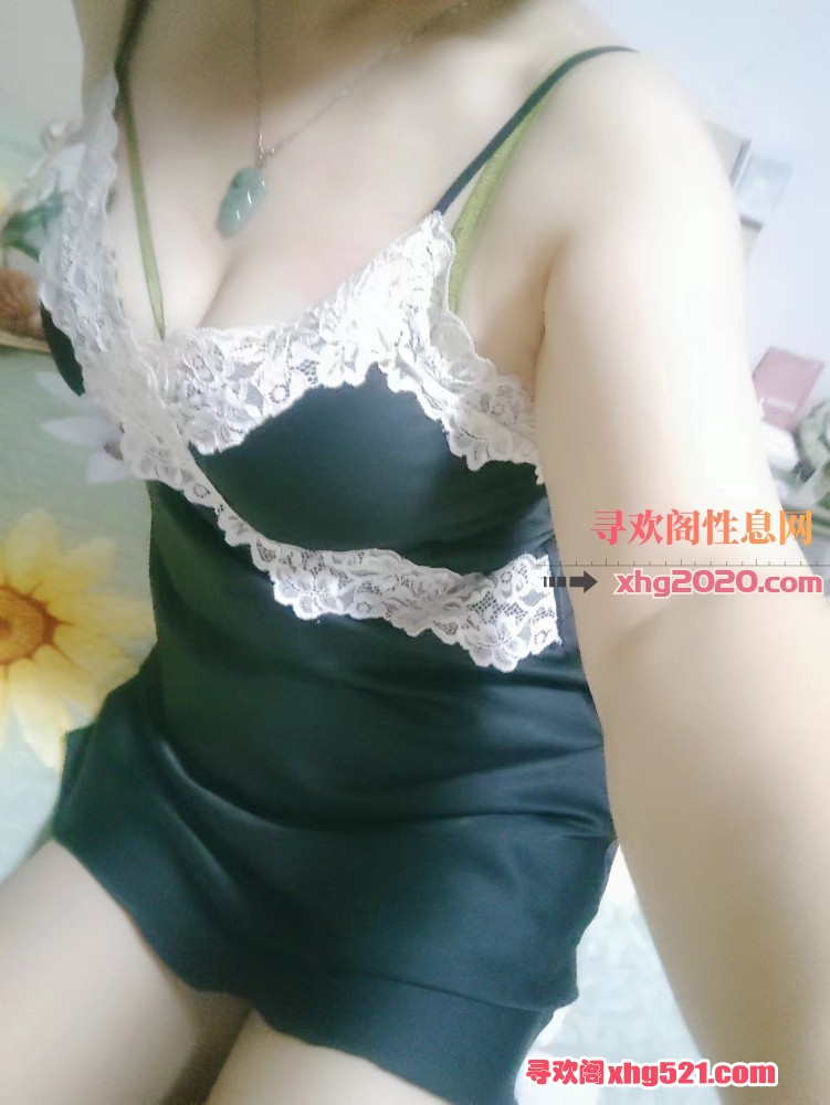232306nb4s21s0o2jv300t.jpg