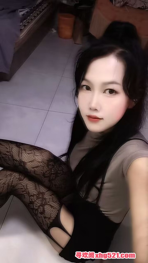 125155d0jlvhqlw8b5r15w.jpg