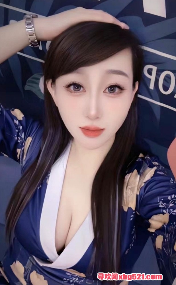 233757c7q7n27daommaodz.jpg