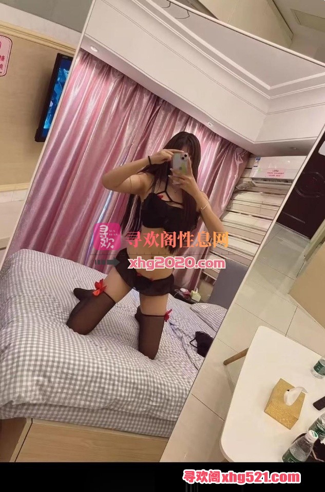 094549gy2n2r1d9652xuyp.jpg
