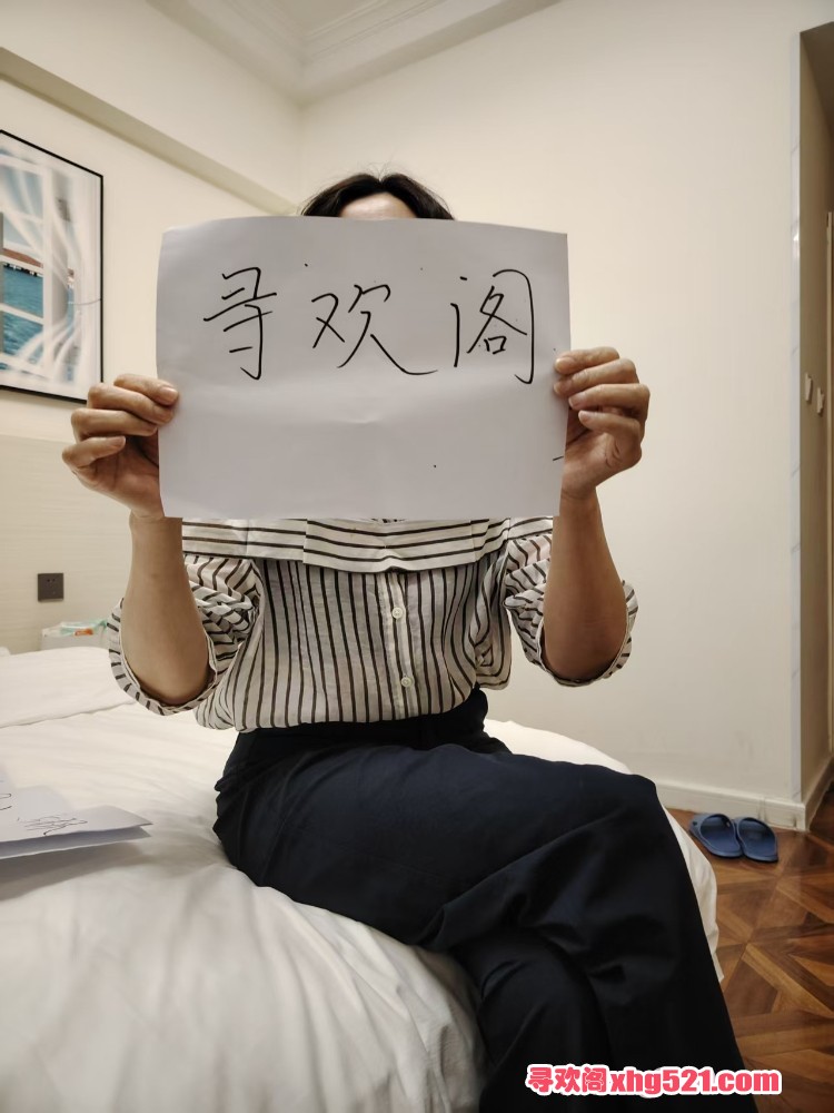 205430y671y0y4l46zq667.jpg