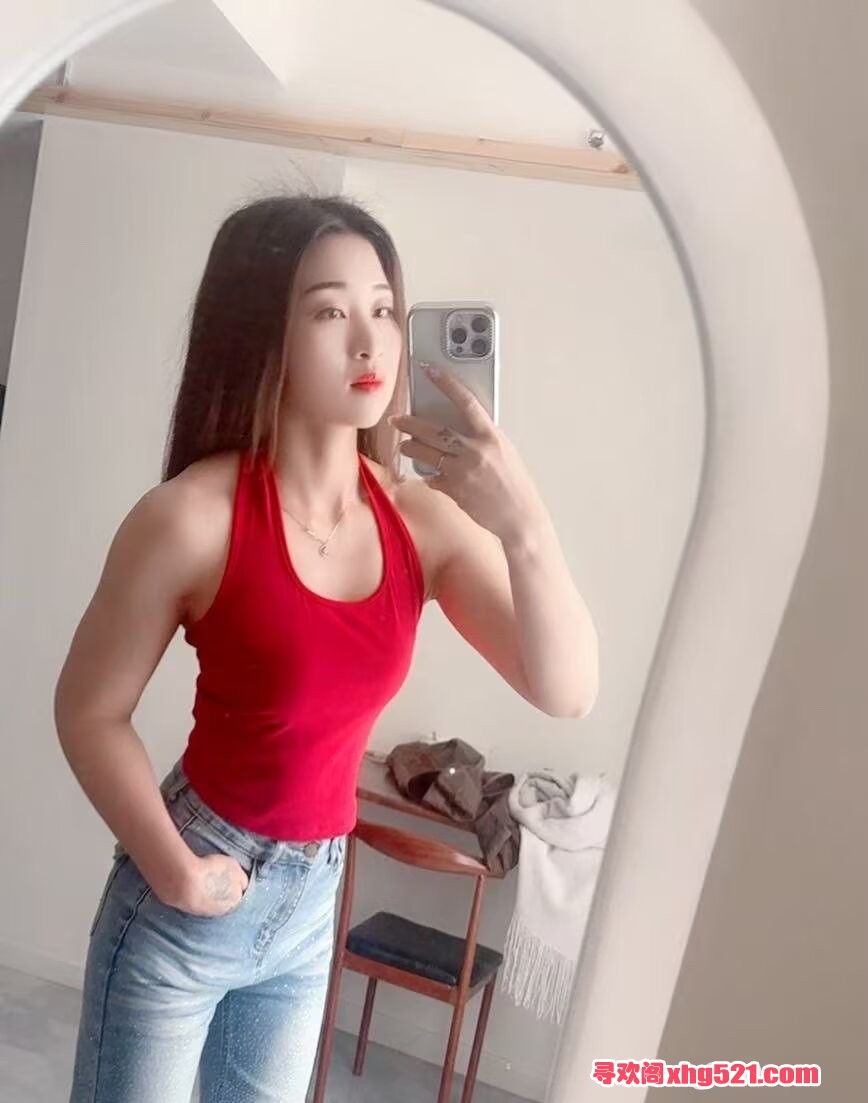 182855f4t36ztni7vv67eq.jpg